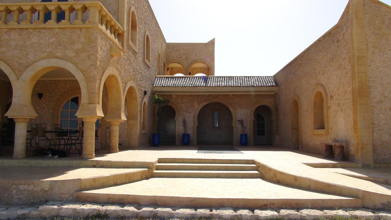 Villa Habibi As-Suwajra Zewnętrze zdjęcie